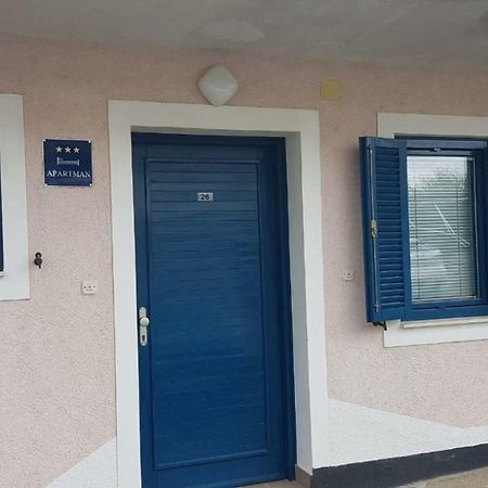 Apartman Koren Malinska Exterior foto